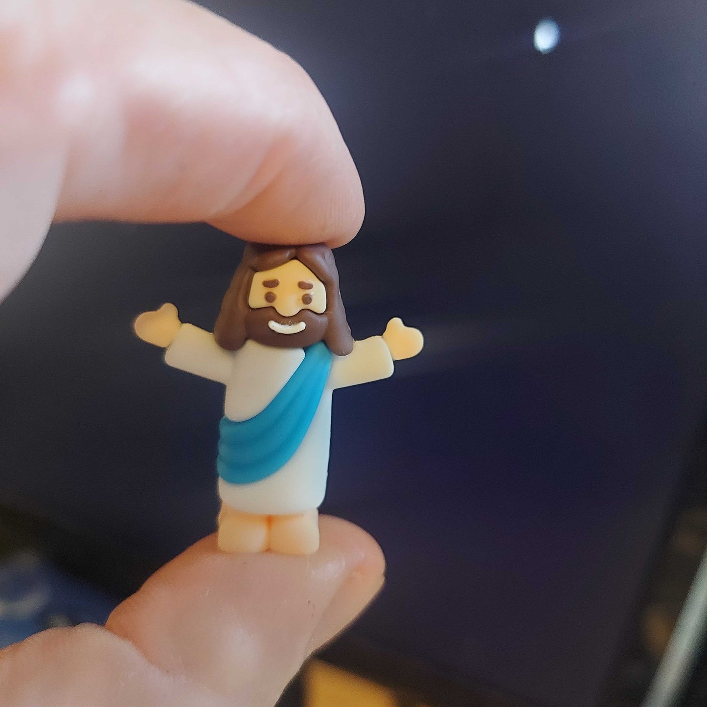 Mini Jesus Figurine – Pocket‑Sized Faith Toy (1.5")